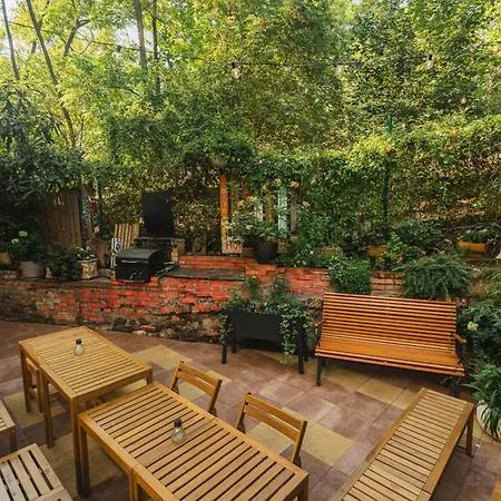 호스텔 엘프 프라하