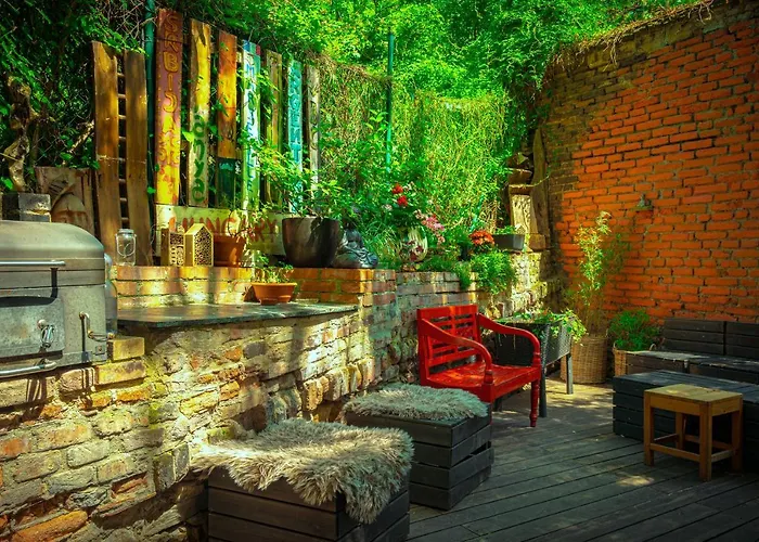 Elf Hostel