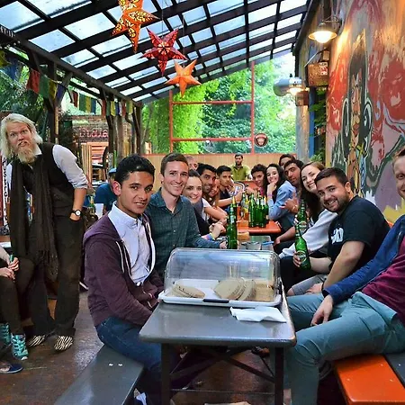 Auberge de jeunesse Elf *