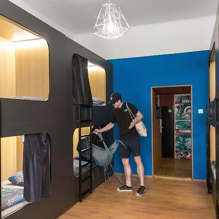 Auberge de jeunesse Elf *