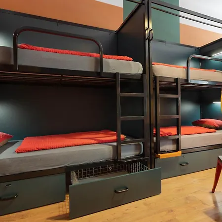 Hostel Elf Prague
