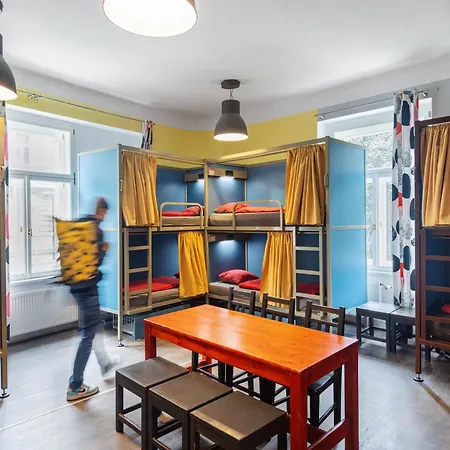 Elf Hostel *