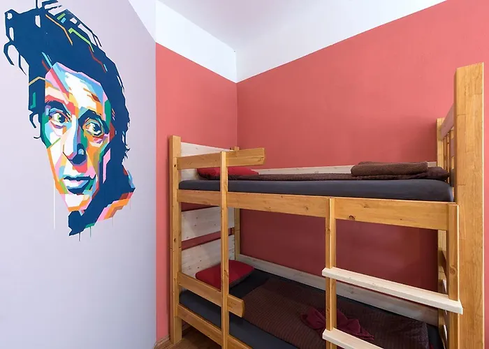 Elf Hostel Praag