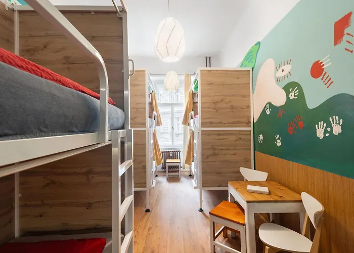 Elf Hostel Praag